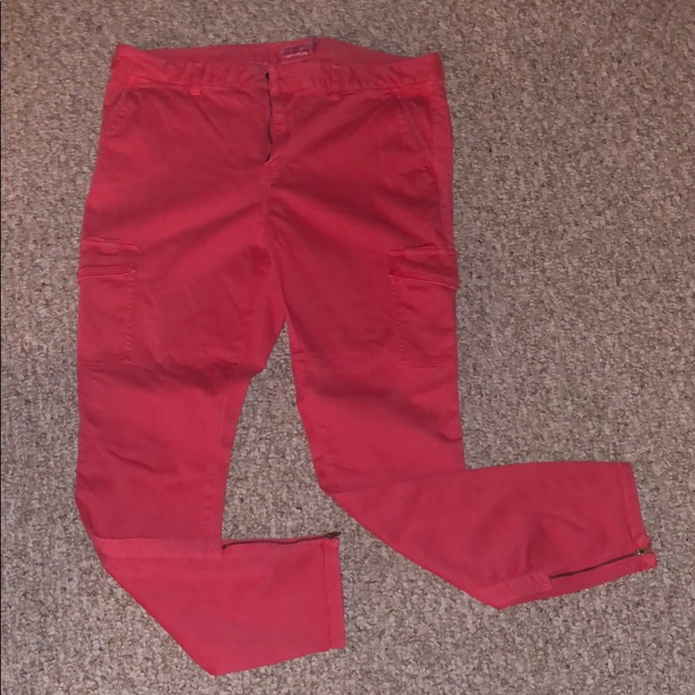 Vineyard Vines cargo pants